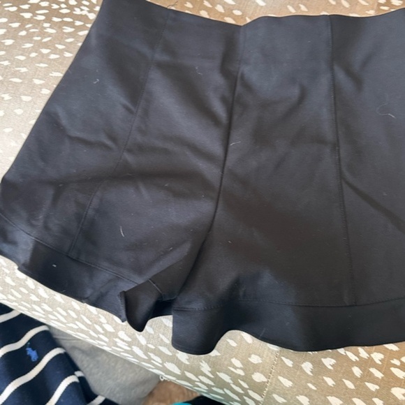 STATE Black High Waist Tailored Shorts - Picture 2 of 4